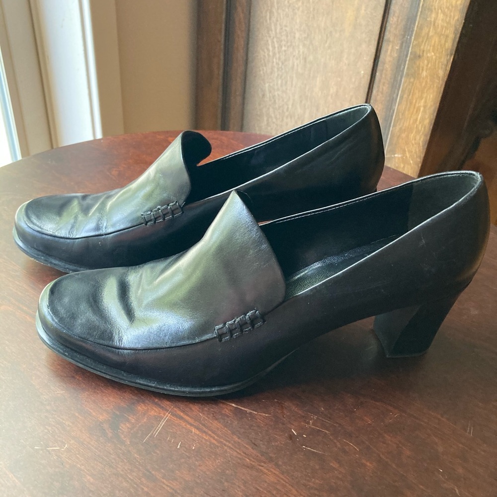Franco Sarto rounded toe slip on pump-11M